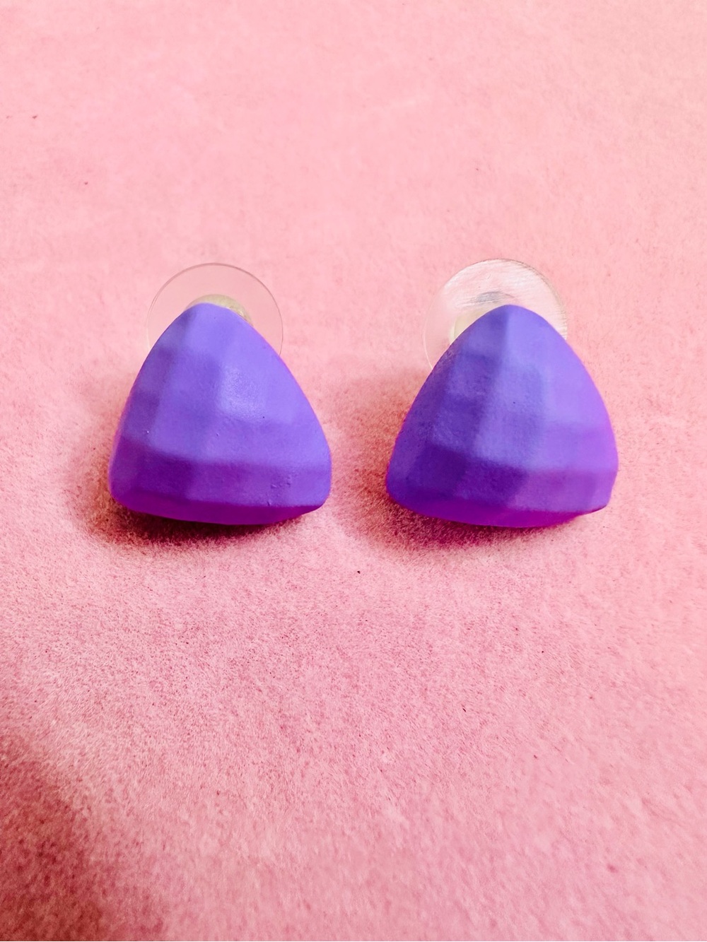 NWT Purple Triangle Stud Earrings